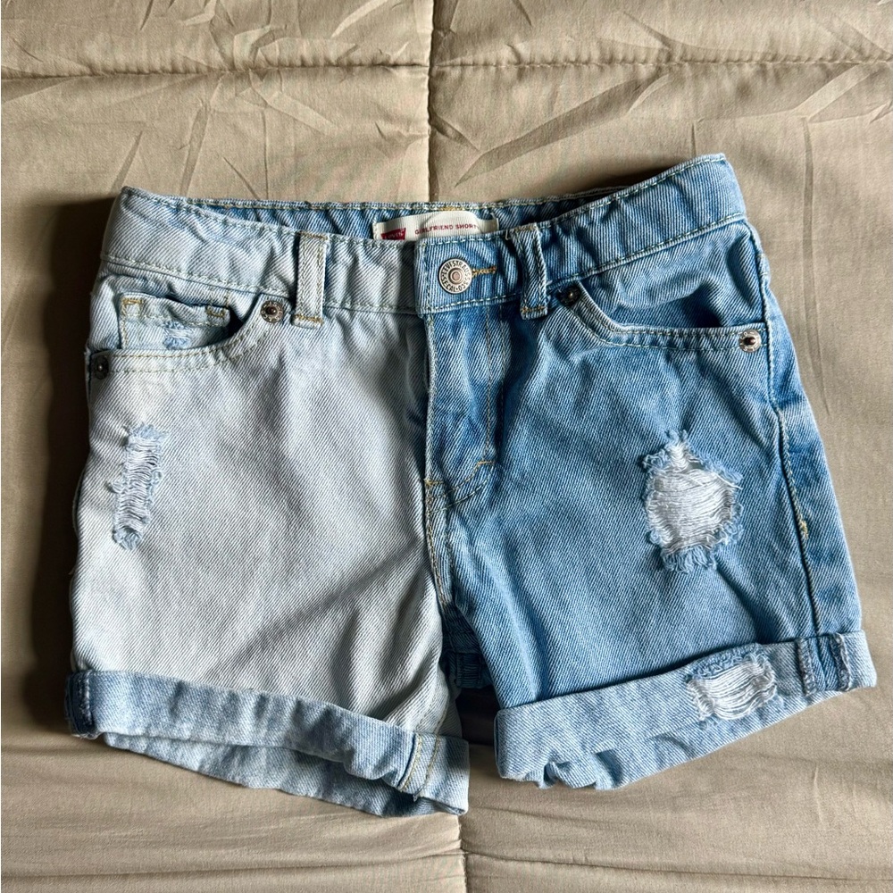 Girls Levi’s Girlfriend Shorty Short Sz. 6 (5-6 yrs)